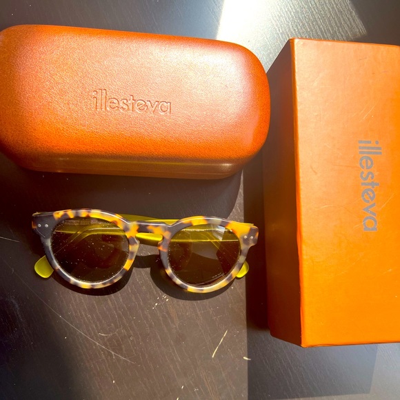 Illesteva Leonard - Custom Sunglasses - Matte Tortoise/Translucent Yellow Frame - Picture 3 of 12